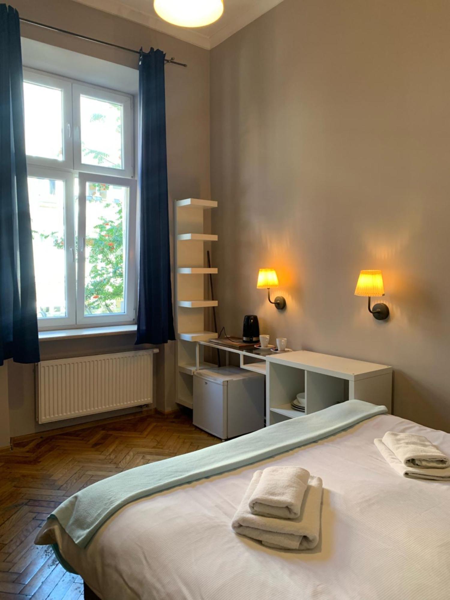 Apartament Gold Jasmine Apartment Krakow Luaran gambar